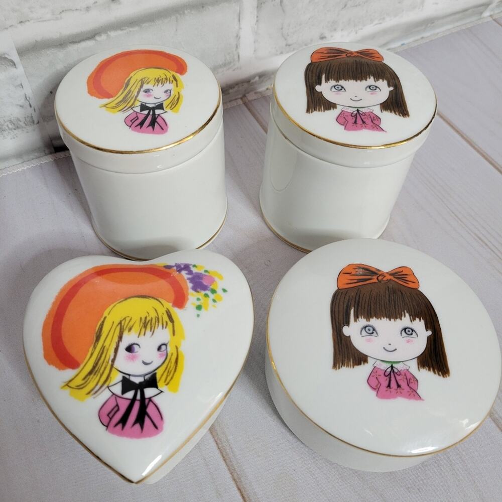 Vintage 70s Glass Girl Face Trinket Dish - Set of 4
